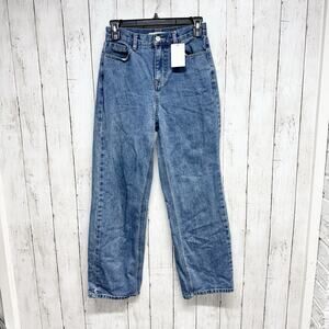 Oak Fort Pants Women Size 25 Light Wash Denim High Rise Straight Mom Jeans Basic